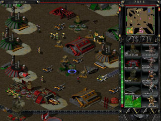 Super base en (COMP STOMP) rojo, verde y naranja (JUGADORES VS SUPERCOMPUTADORA)